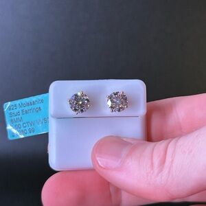 8MM, 4CTW 14k gold vermeil 925- VVS1 D Moissanite 4 prong